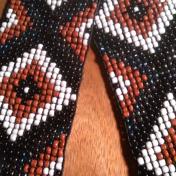 Handcrafted Southwestern Seed Bead Belt With Wooden Buckle main image 10
